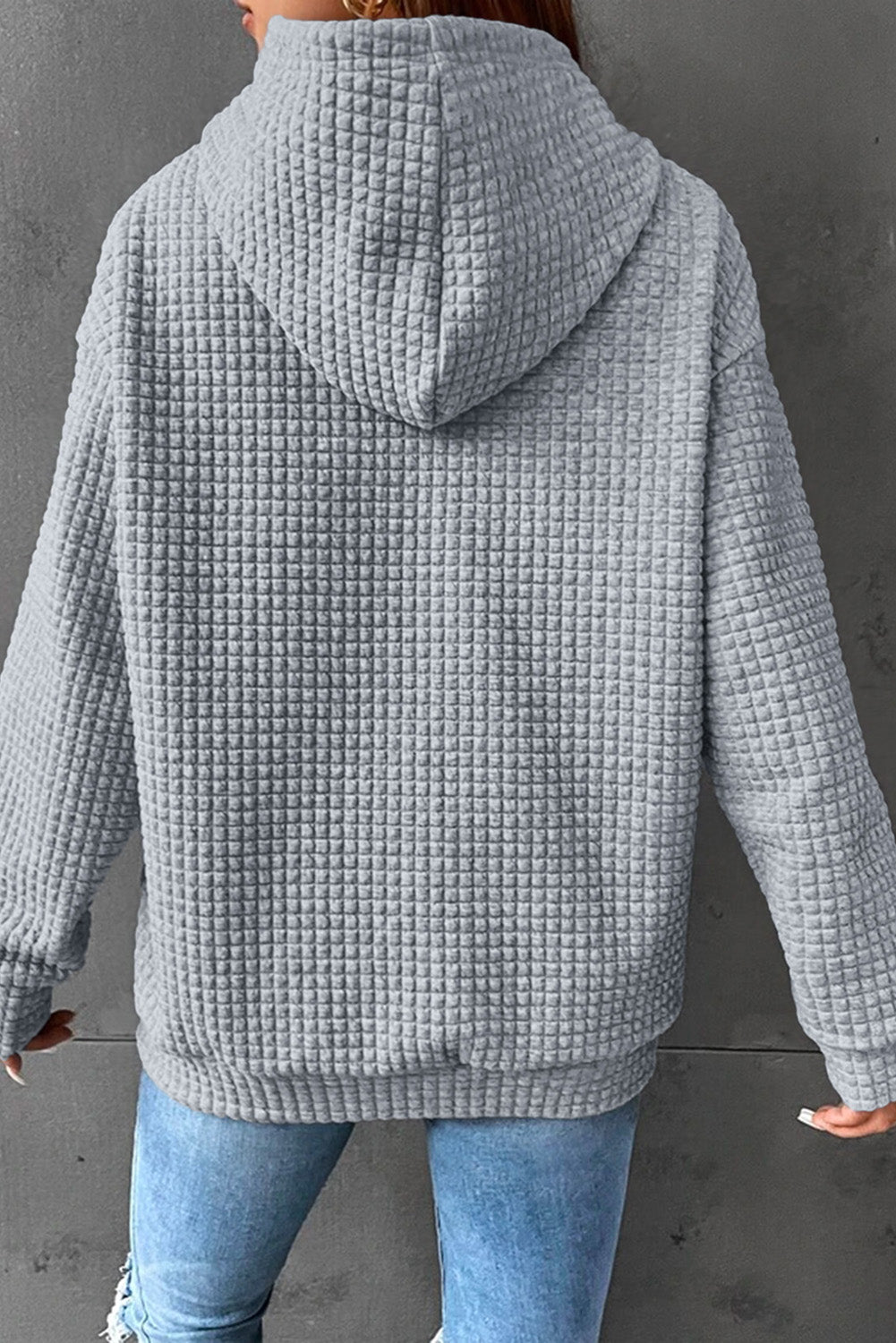 Sudadera con capucha acolchada de talla grande con bolsillos estilo canguro en color gris