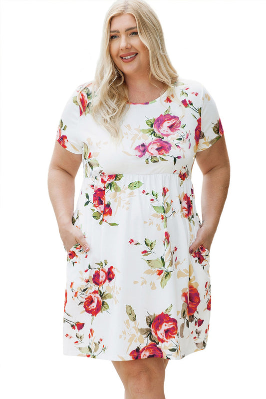 Vestido estilo camiseta con estampado floral 