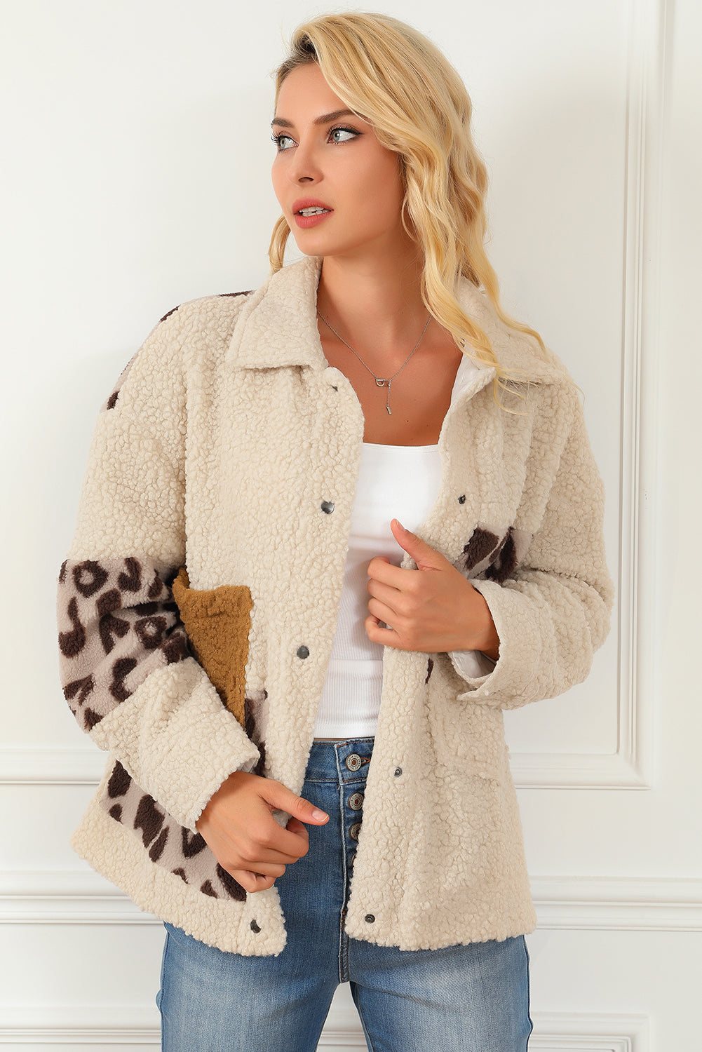 Beige Leopard Patchwork Snap Buttons Sherpa Jacket