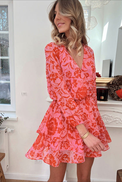 Vestido cruzado con mangas abullonadas y volantes con estampado floral rojo