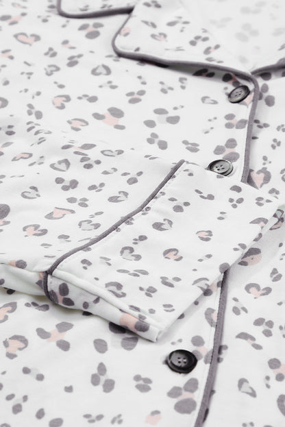 Conjunto de pijama de manga larga y pantalón con estampado de leopardo blanco