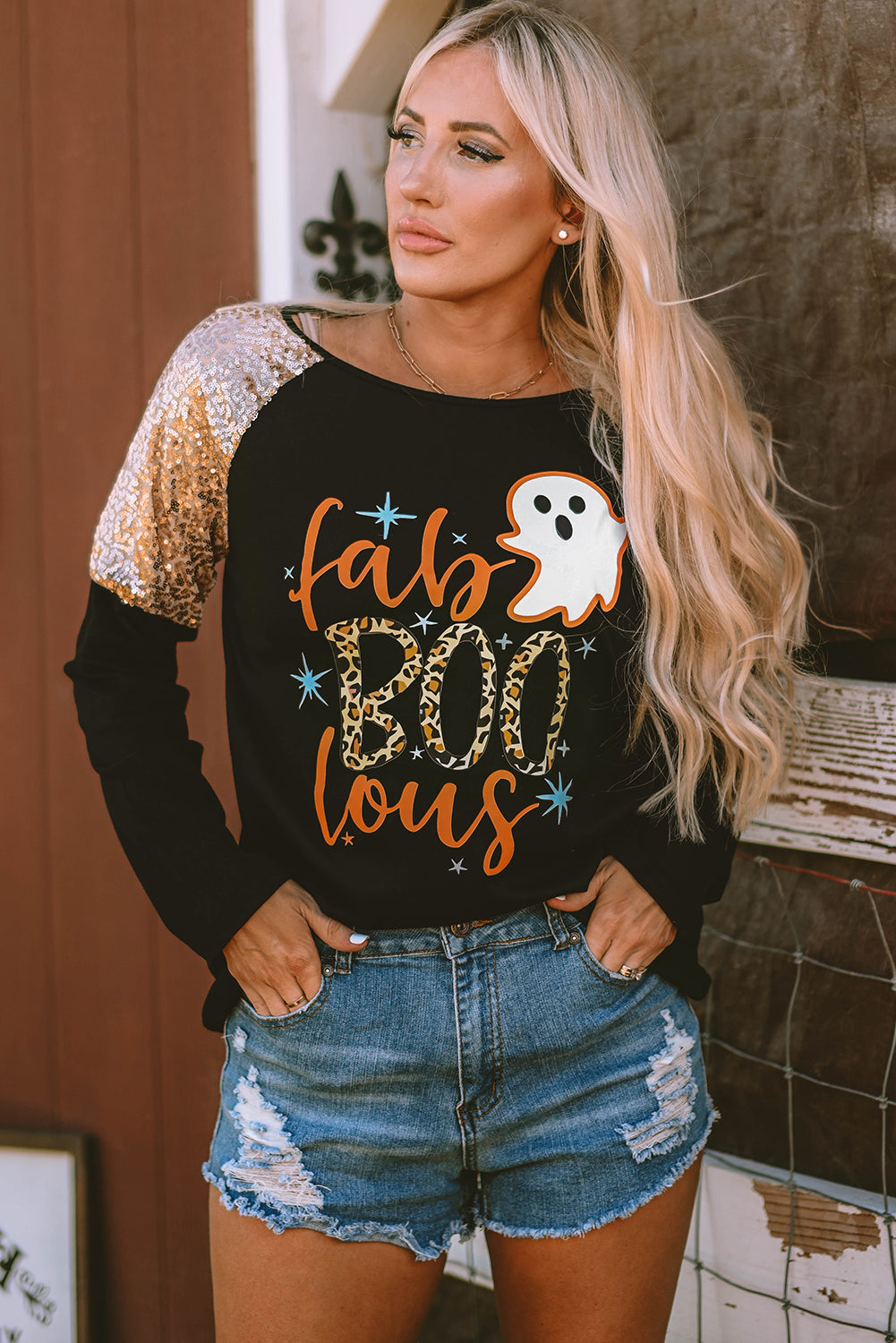 Top con mangas raglán y lentejuelas con estampado de leopardo negro Boo Ghost