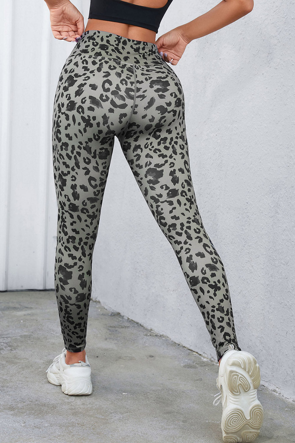 Leggings deportivos con estampado de leopardo