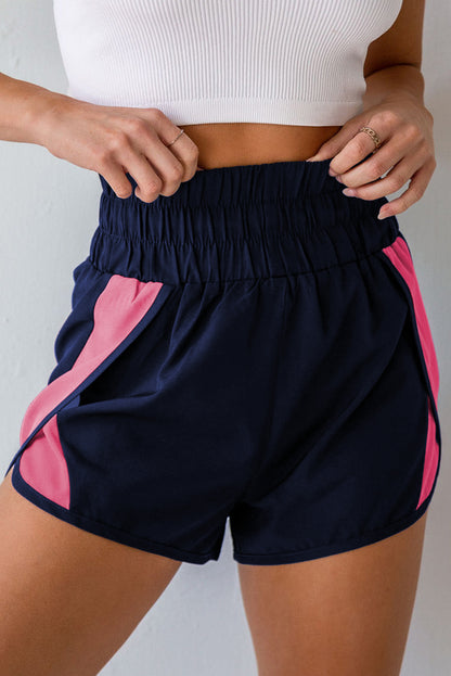 Pantalones cortos deportivos con cintura elástica fruncida en color rosa