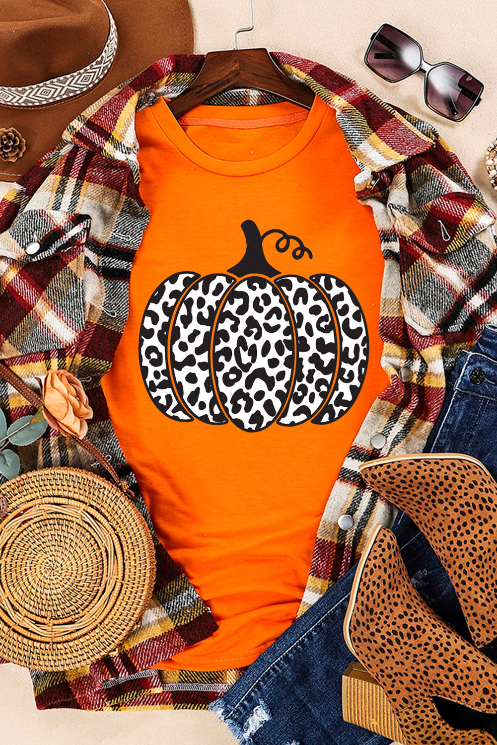 Camiseta de moda diaria con estampado de calabaza y leopardo