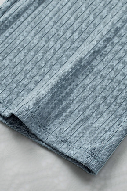 Conjunto de pantalones de descanso con cordón y tirantes finos de canalé azul