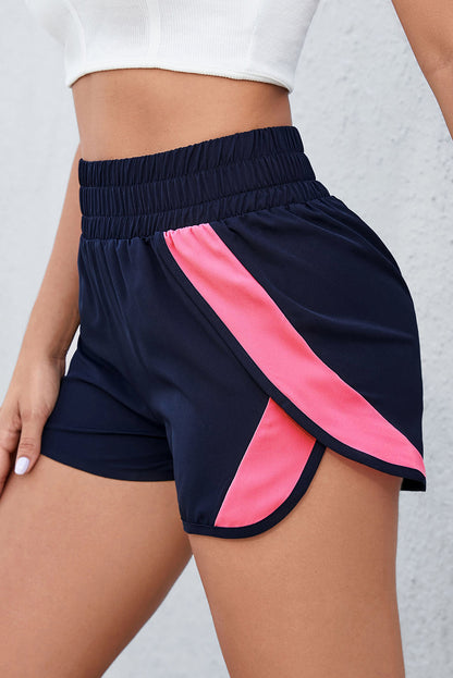 Pantalones cortos deportivos con cintura elástica fruncida en color rosa