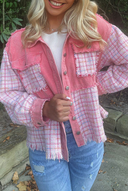 Chaqueta abotonada con patchwork de cuadros y tweed deshilachado en rosa 