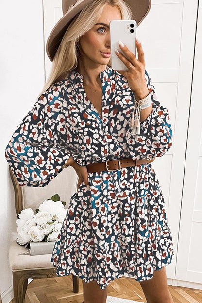 Vestido camisero con volantes y mangas abullonadas con estampado de leopardo azul 