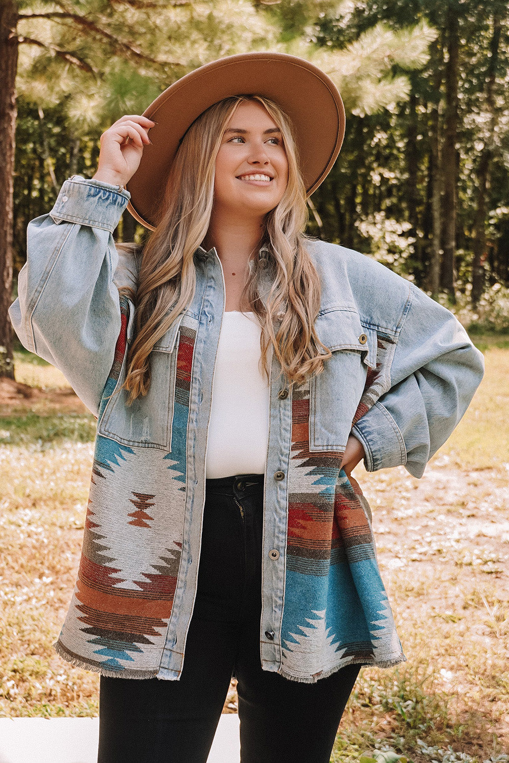 Chaqueta vaquera azteca de talla grande en color azul cielo