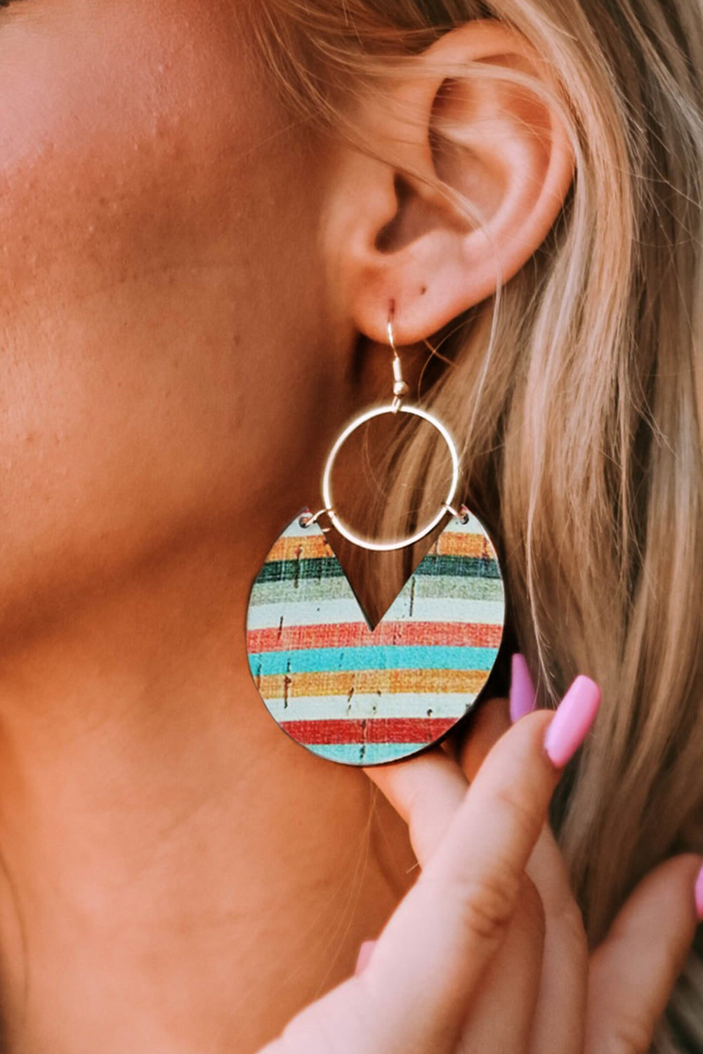 Pendientes colgantes de madera con estampado de rayas boho multicolor 