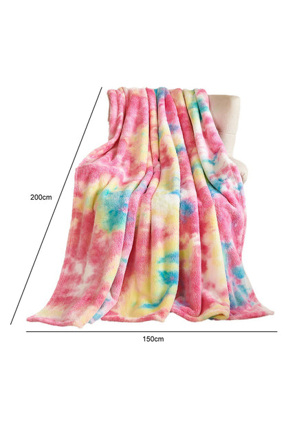 Snuggle up with this soft 'n cuddly cow-spotted or the fabulous Tie Dye blanket! Pamper yourself with luxurious plush fabric for the ultimate comfort experience. Cover up completely with this generously sized throw!