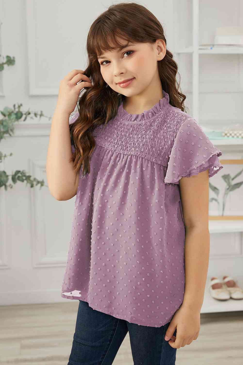 Blusa con mangas abullonadas y fruncido de lunares suizos para niñas