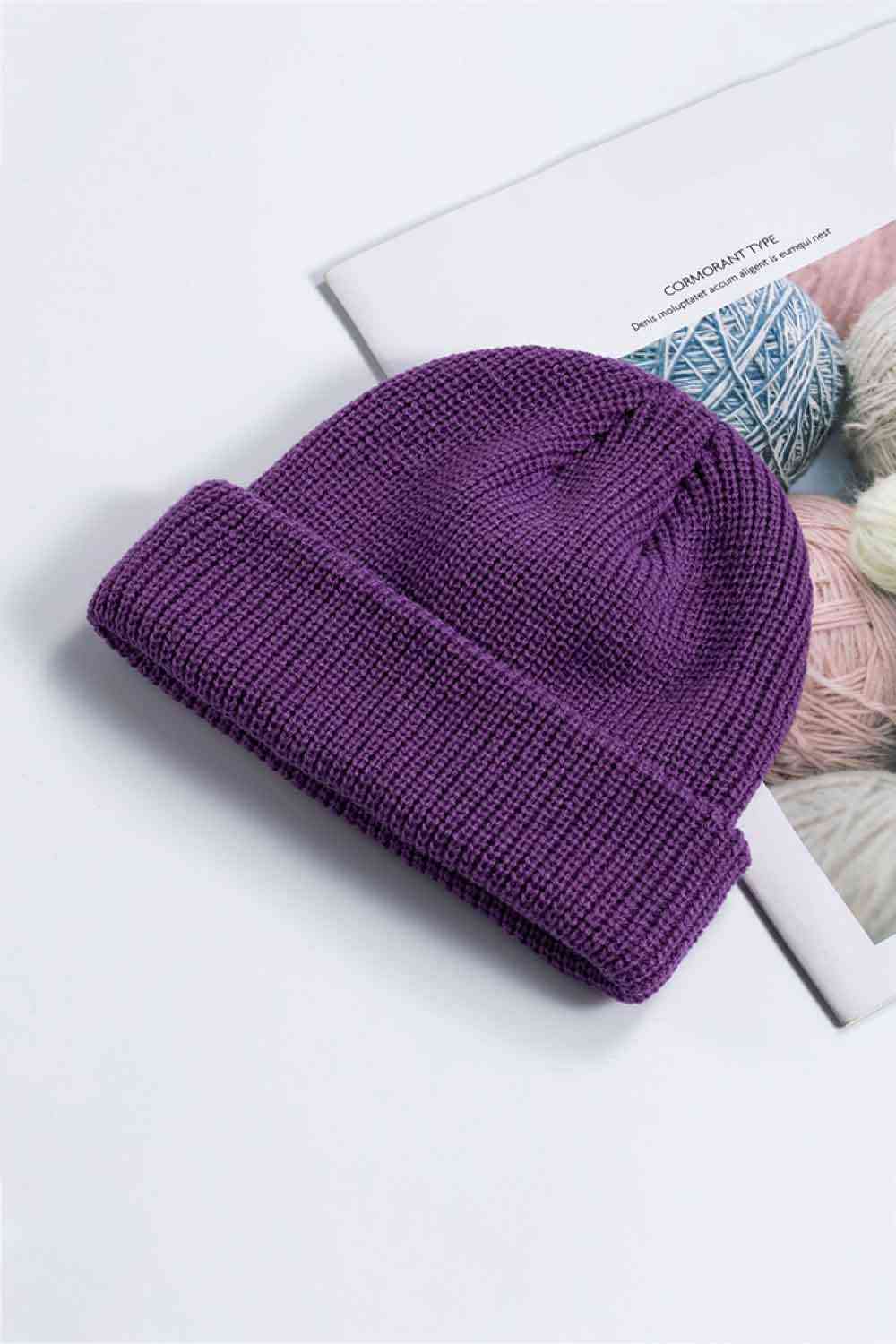 Gorro de punto acanalado con puños cómodos