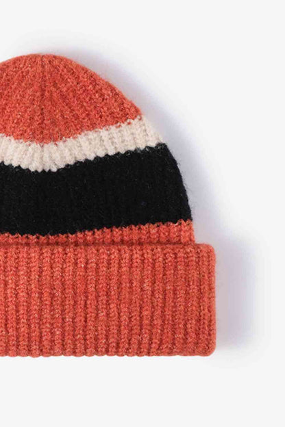 Gorro de punto con puños tricolor