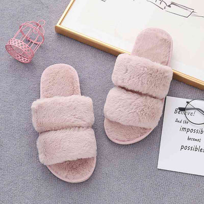 Pantuflas de piel sintética con doble tira