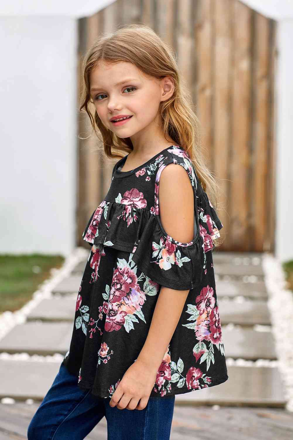 Blusa con volantes y hombros descubiertos con estampado floral para niñas