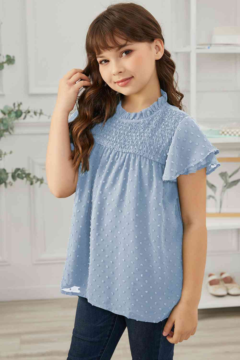 Blusa con mangas abullonadas y fruncido de lunares suizos para niñas