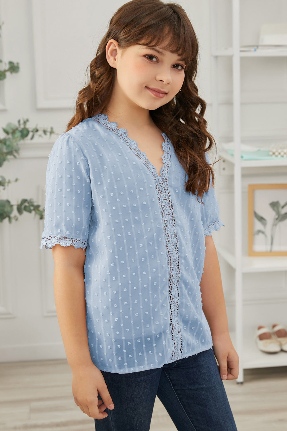 Blusa de encaje con puntos suizos para niñas