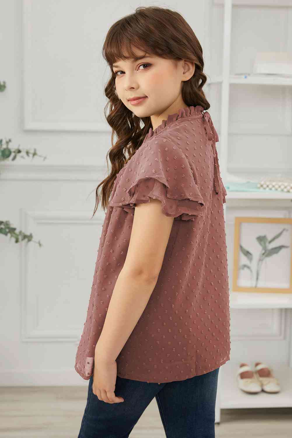 Blusa con mangas abullonadas y fruncido de lunares suizos para niñas