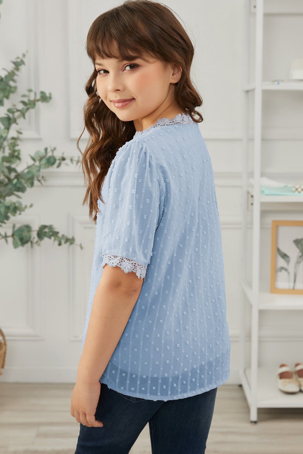 Blusa de encaje con puntos suizos para niñas