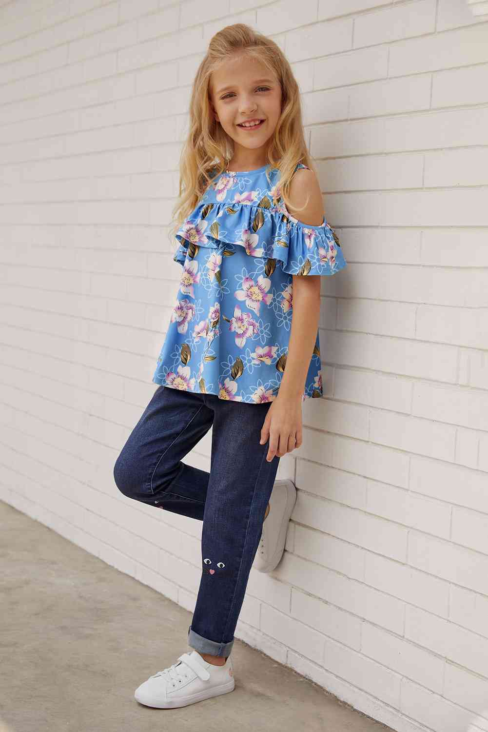 Blusa con volantes y hombros descubiertos con estampado floral para niñas