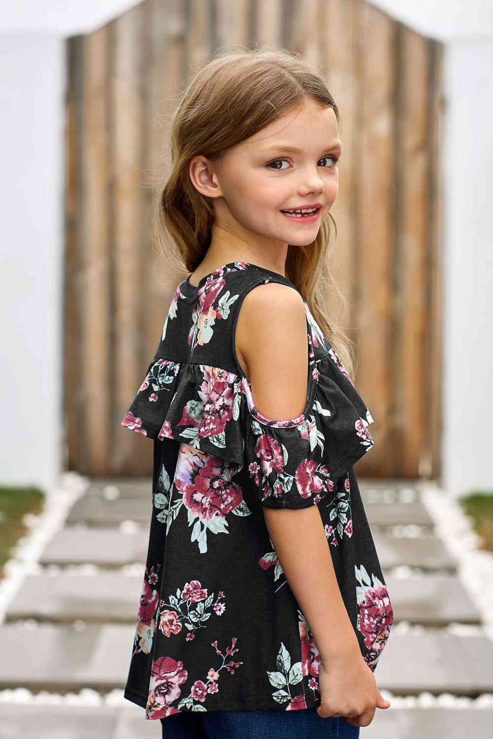 Blusa con volantes y hombros descubiertos con estampado floral para niñas