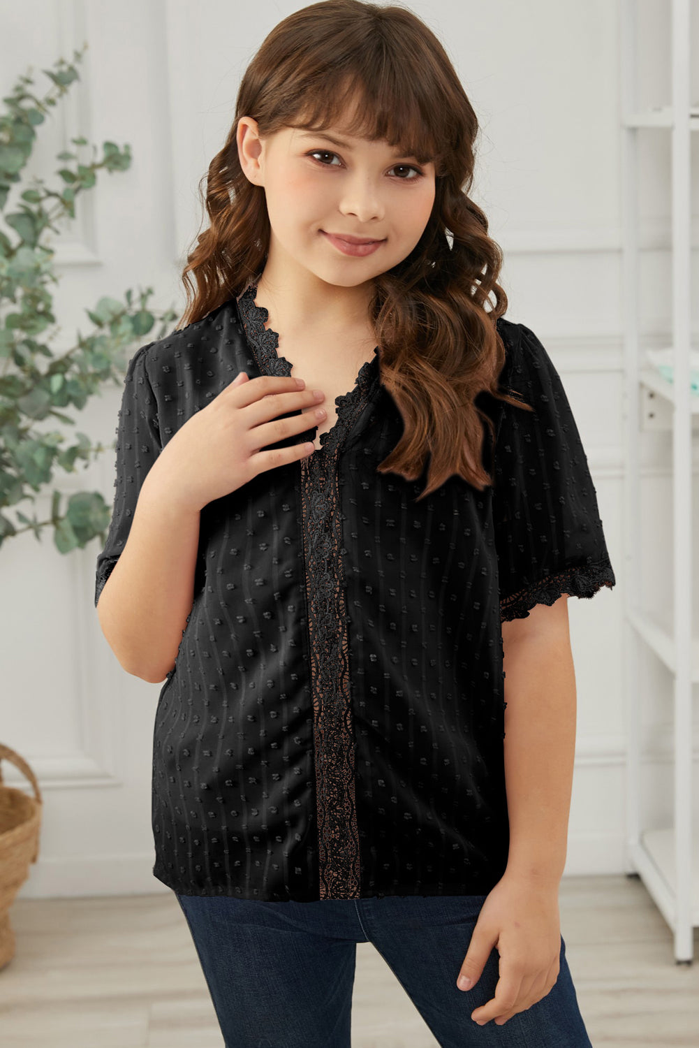 Blusa de encaje con puntos suizos para niñas