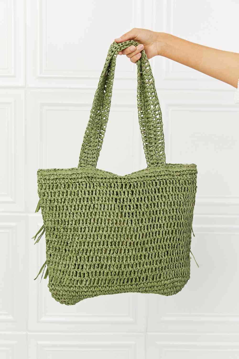 Bolso de mano de paja con flecos Fame The Last Straw