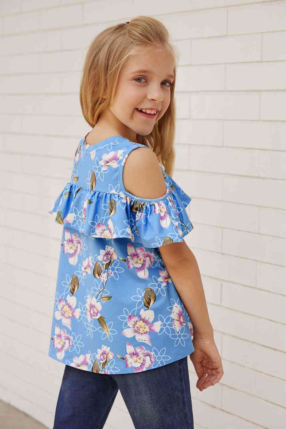 Blusa con volantes y hombros descubiertos con estampado floral para niñas