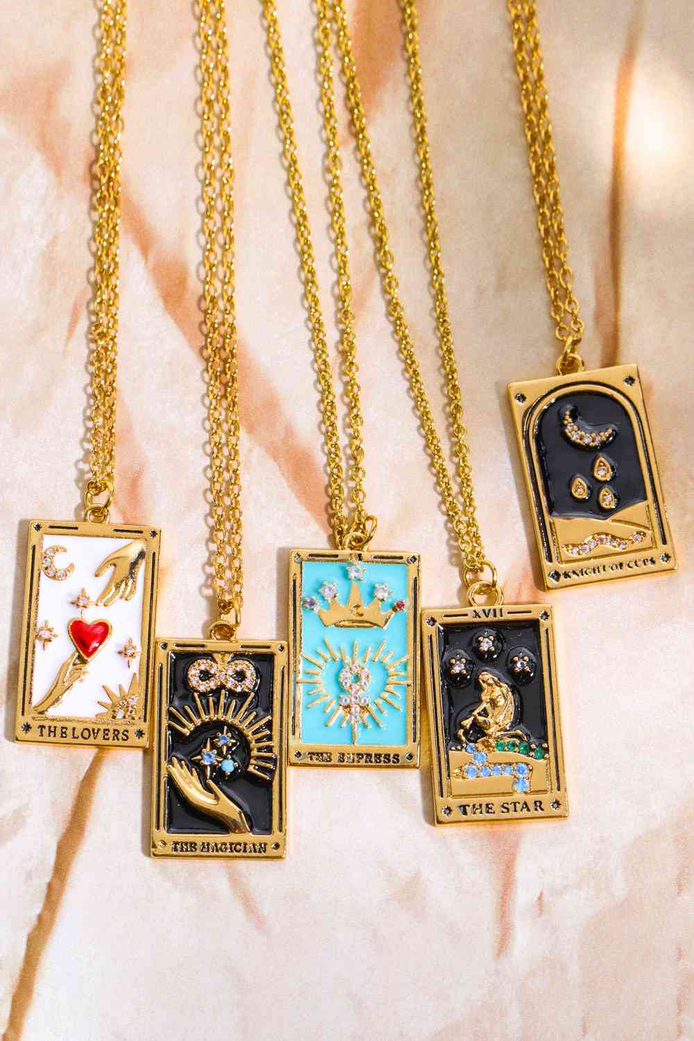 Collar de acero inoxidable con colgante de carta del tarot