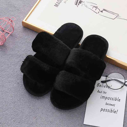 Pantuflas de piel sintética con doble tira