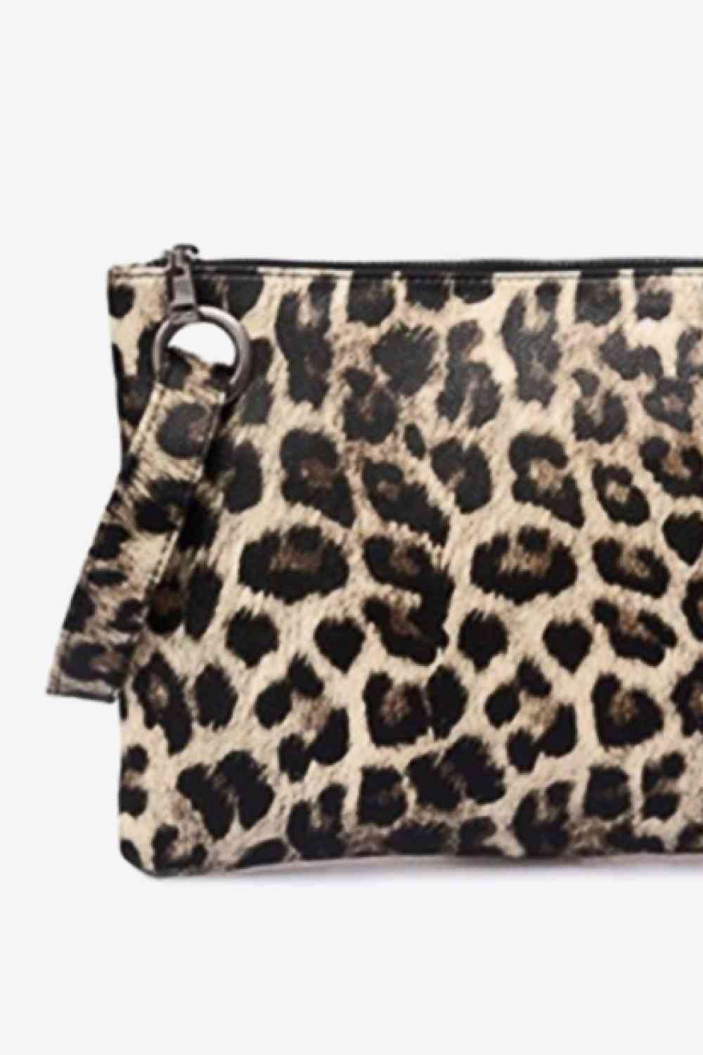 Cartera de piel de leopardo